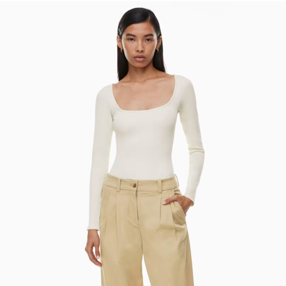 NWT Aritzia Sunday Best Seamless Ribbed Longsleeve Bodysuit | Size XXS